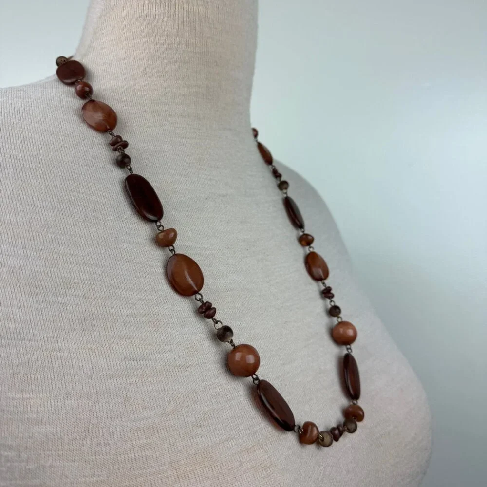 Brown Plastic Link Necklace 29